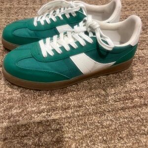 Zara Green and White Women's Sneakers